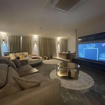 Le Luxe Suites Hotel-2